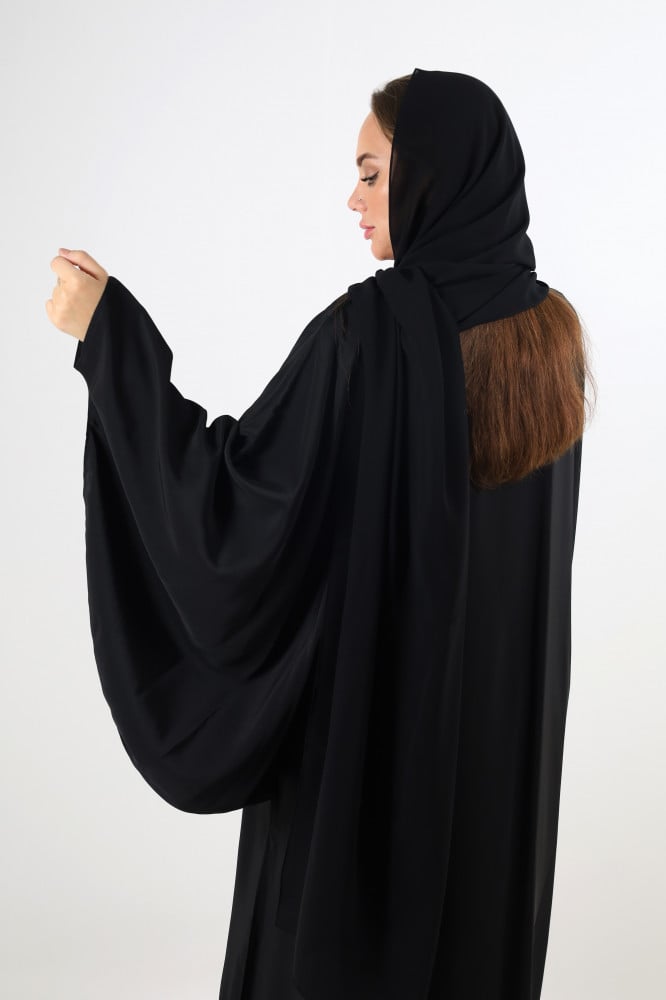 [1129] عباية زمردة الشارقة